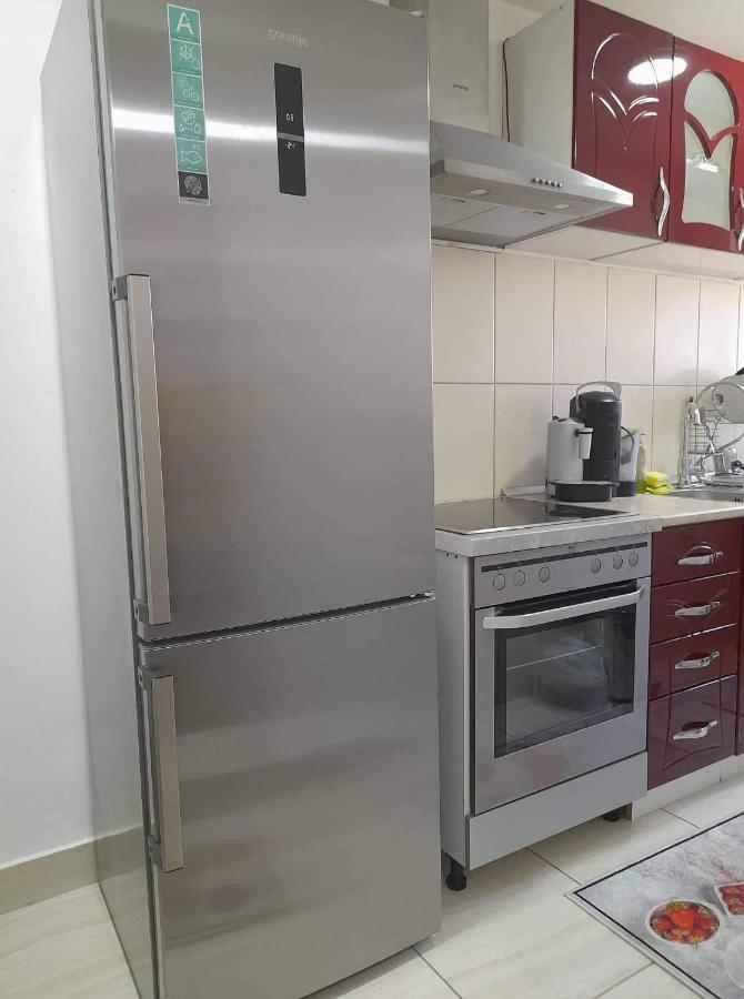 Stan na dan Gornji Milanovac-centar-Nova gradnja Apartment Luaran gambar