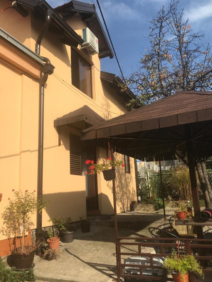 Stan na dan Gornji Milanovac-centar-Nova gradnja Apartment Luaran gambar